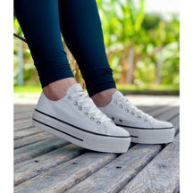 Tenis Star Plataforma Sola Alta Bege Moda Envio Imediato Feminino