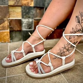 Papete Feminina Sandália Birken Tira Strass Brilho de Amarrar